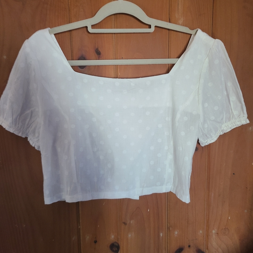 QED London White Button Front Crop‎ Top - Picture 3 of 4